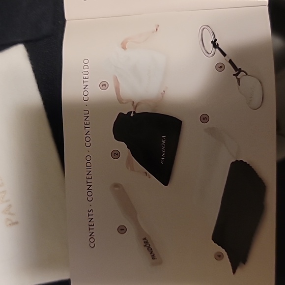 Pandora Collectors HEART KEY CHAIN Cleaning Kit Gift - Picture 9 of 9